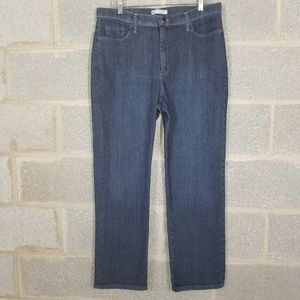3/$20 Lee Classic Fit Women's Jeans Pant Size 14